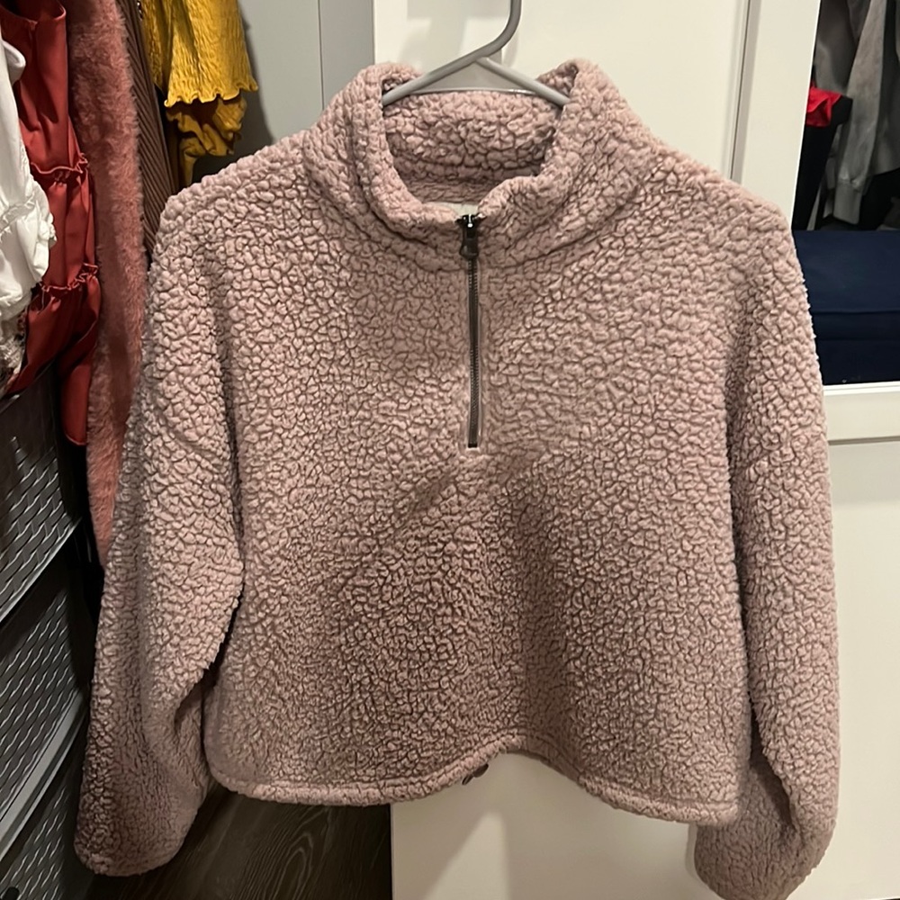 American Eagle Crop Sherpa